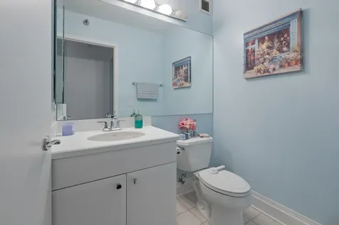 33 West Ontario Street Chicago IL 60654