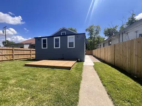 15116 Marshfield Avenue Harvey IL 60426