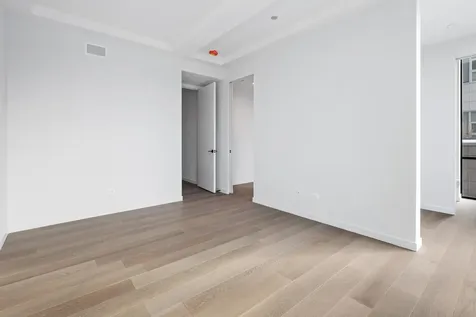15 North Elizabeth Street Chicago IL 60607