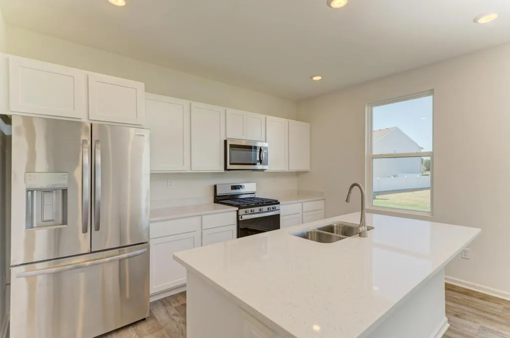 1834 Baler Avenue Aurora IL 60503