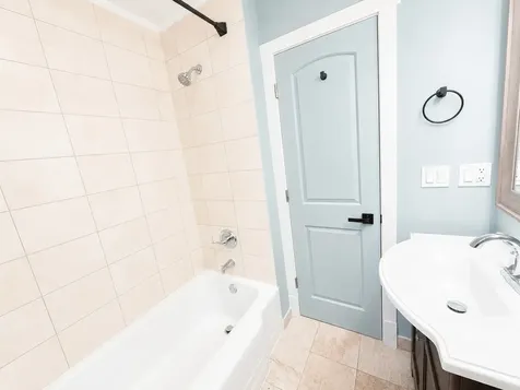 5342 South Fairfield Avenue Chicago IL 60632