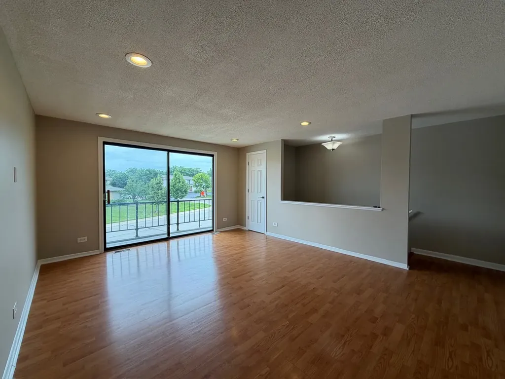 225 Kendrick Court Schaumburg IL 60194