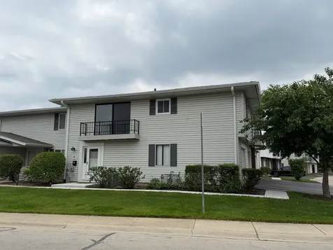 225 Kendrick Court Schaumburg IL 60194