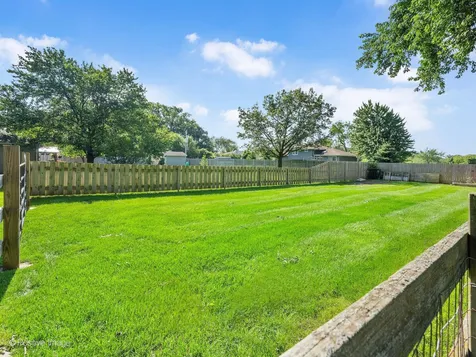 29W255 Lester Street West Chicago IL 60185
