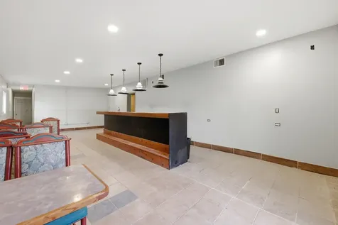 682 Park Avenue Genoa IL 60135