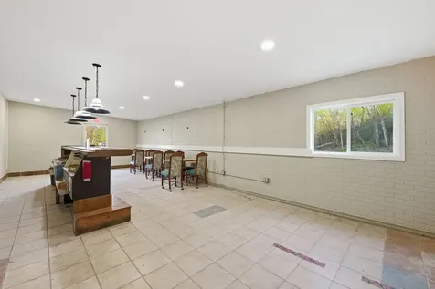 682 Park Avenue Genoa IL 60135