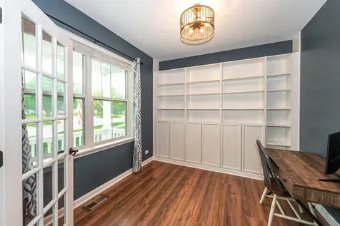 2700 Salt Creek Court Wauconda IL 60084