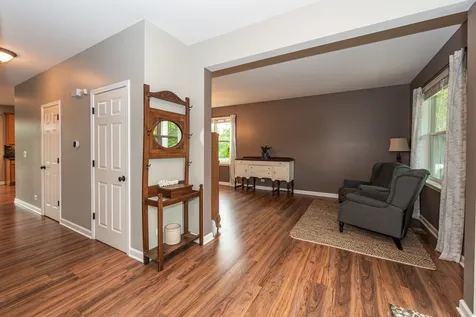 2700 Salt Creek Court Wauconda IL 60084