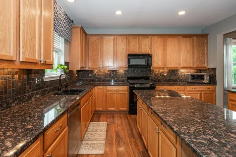 2700 Salt Creek Court Wauconda IL 60084