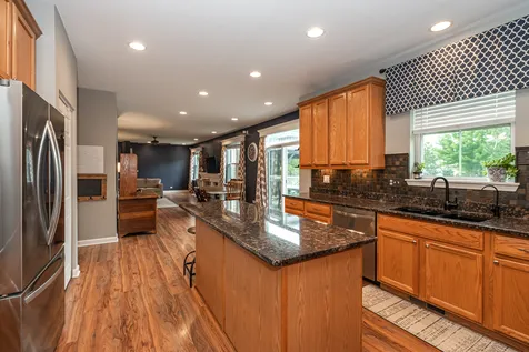 2700 Salt Creek Court Wauconda IL 60084
