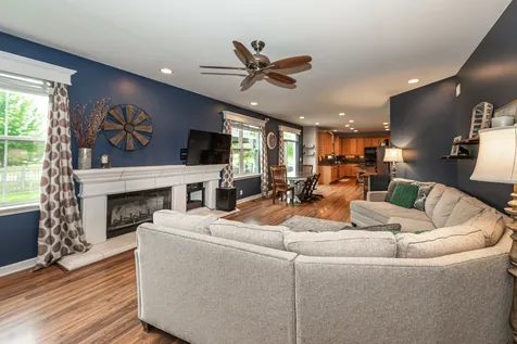 2700 Salt Creek Court Wauconda IL 60084