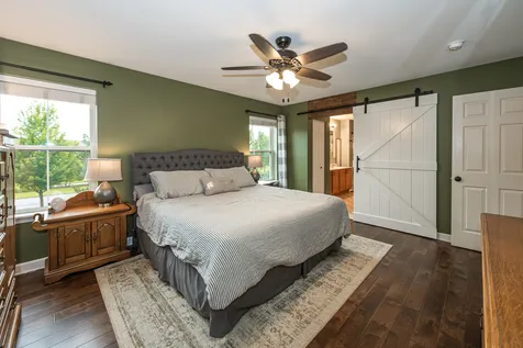 2700 Salt Creek Court Wauconda IL 60084