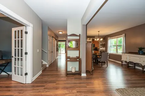 2700 Salt Creek Court Wauconda IL 60084