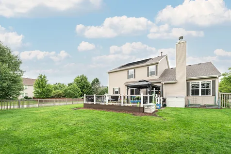 2700 Salt Creek Court Wauconda IL 60084