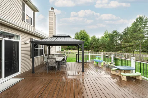 2700 Salt Creek Court Wauconda IL 60084