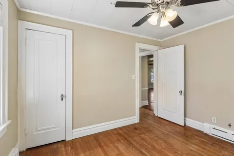 3908 West Kane Avenue Mchenry IL 60050