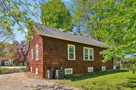 3908 West Kane Avenue Mchenry IL 60050