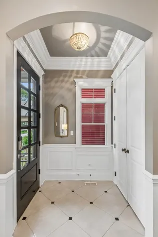 2109 West Sunnyside Avenue Chicago IL 60625