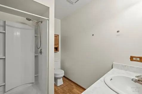 558 Barbary Lane Woodstock IL 60098