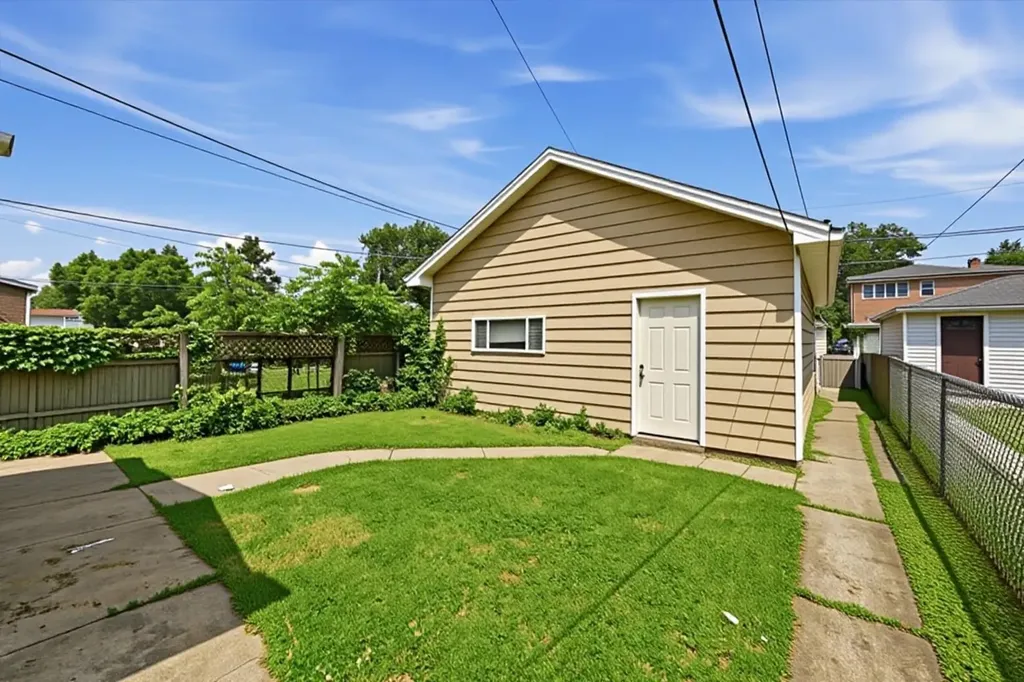 2316 Florence Street Blue Island IL 60406