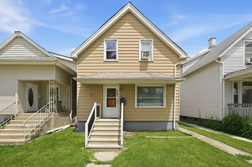 2316 Florence Street Blue Island IL 60406