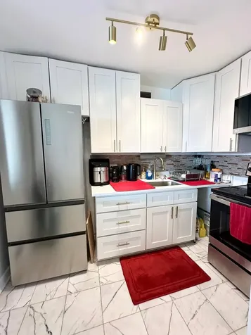 4250 North Marine Drive Chicago IL 60613