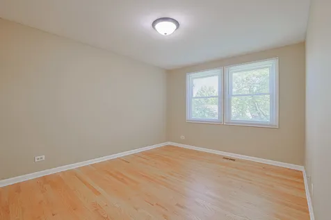 961 Twisted Oak Lane Buffalo Grove IL 60089