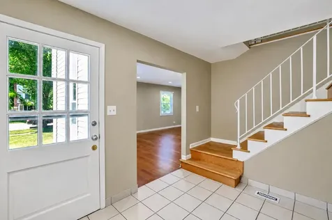 961 Twisted Oak Lane Buffalo Grove IL 60089
