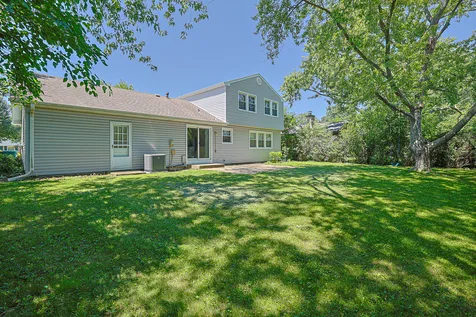 961 Twisted Oak Lane Buffalo Grove IL 60089