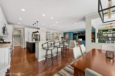 3737 Canton Circle Mundelein IL 60060