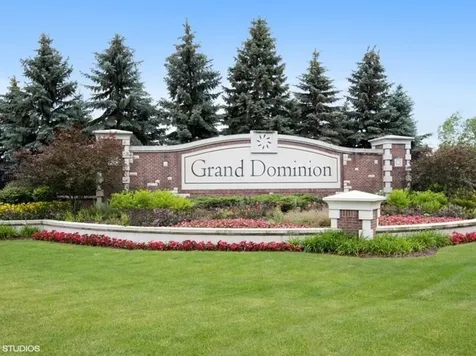 3737 Canton Circle Mundelein IL 60060