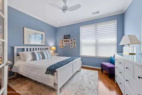3737 Canton Circle Mundelein IL 60060