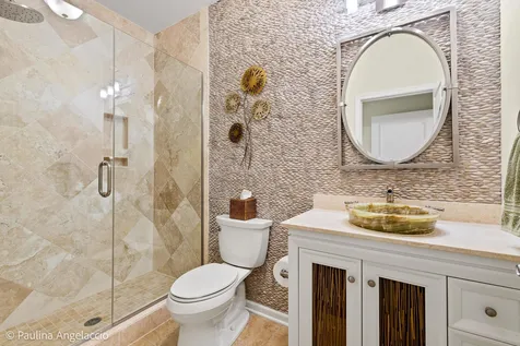 3737 Canton Circle Mundelein IL 60060