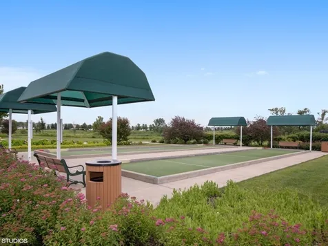 3737 Canton Circle Mundelein IL 60060