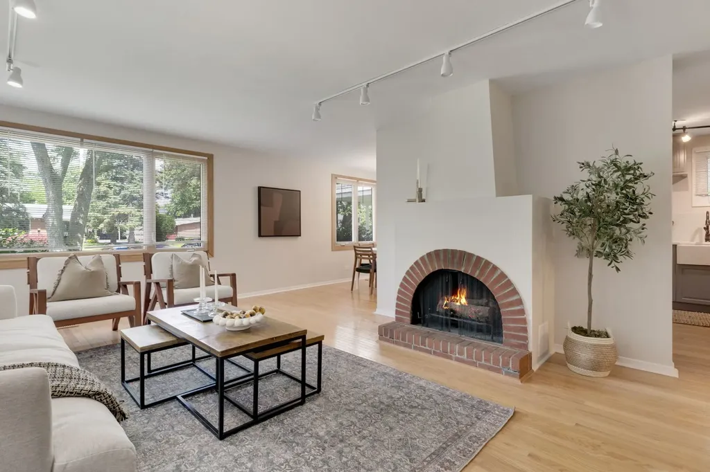 810 Leamington Avenue Wilmette IL 60091