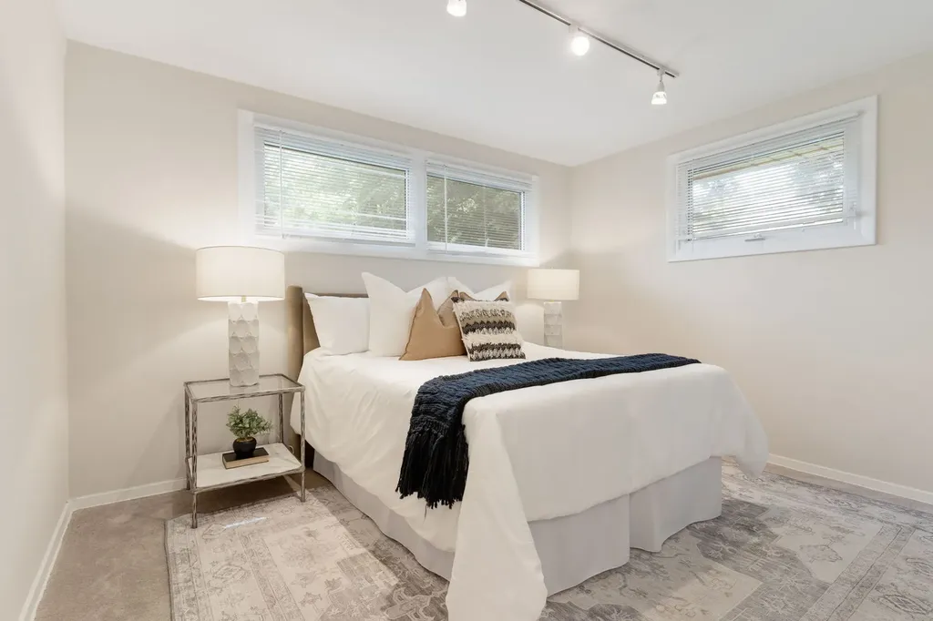 810 Leamington Avenue Wilmette IL 60091