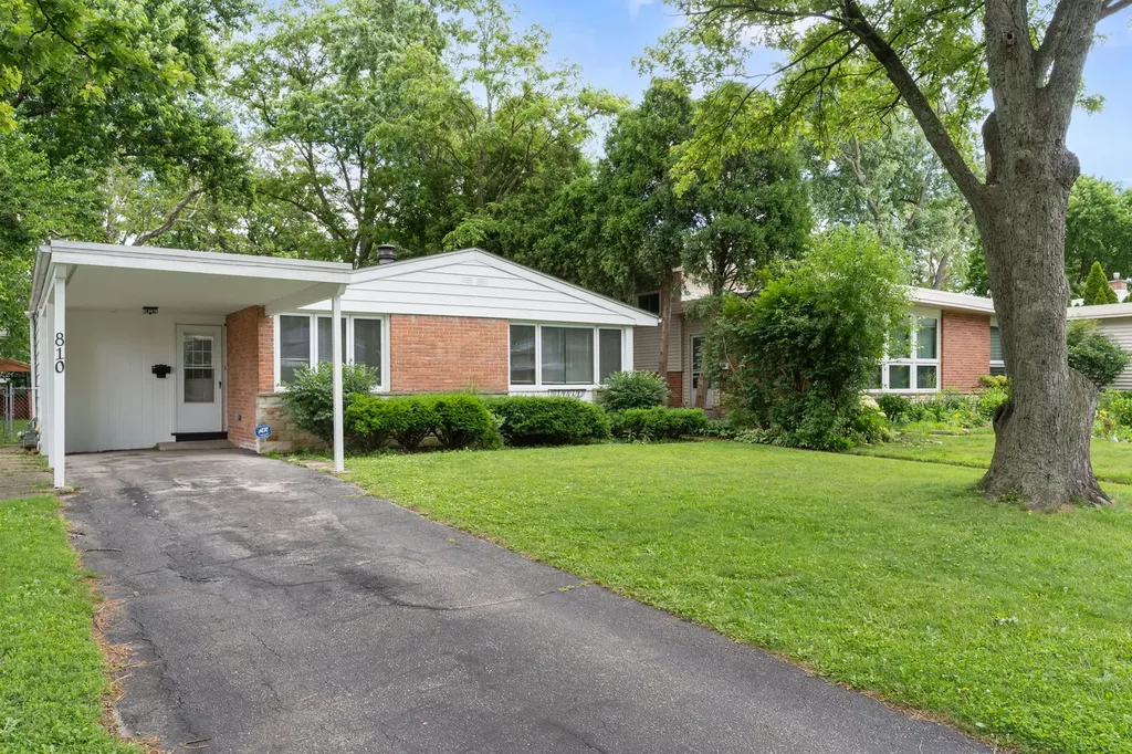 810 Leamington Avenue Wilmette IL 60091
