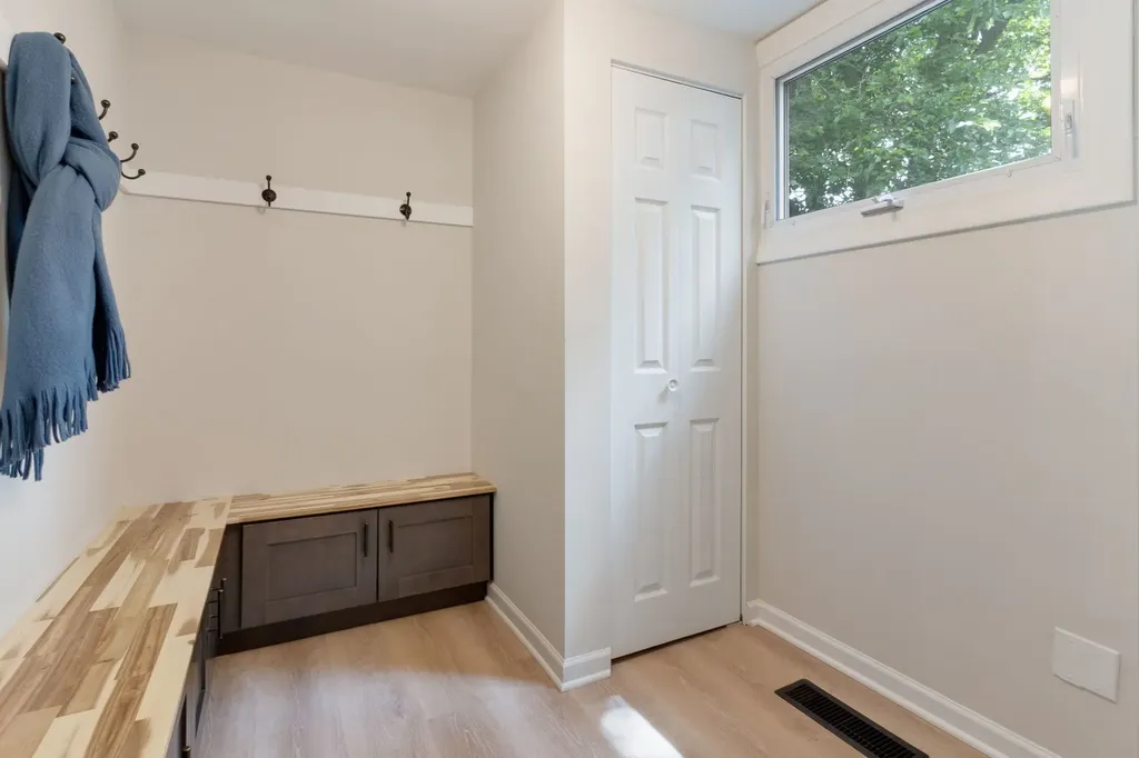810 Leamington Avenue Wilmette IL 60091