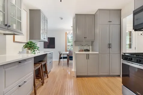 810 Leamington Avenue Wilmette IL 60091