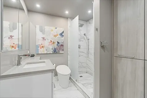 1660 North La Salle Street Chicago IL 60614