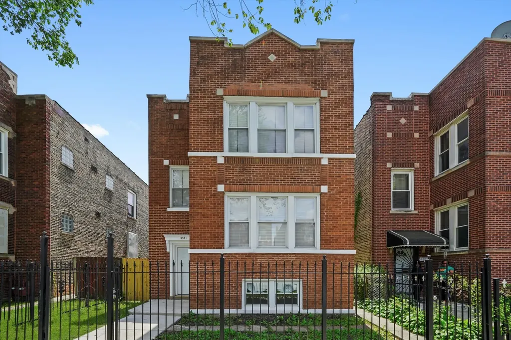 5331 West Congress Parkway Chicago IL 60644