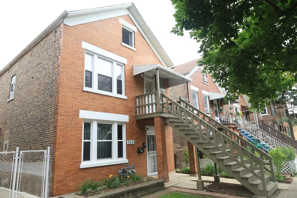 5431 West 24th Street Cicero IL 60804