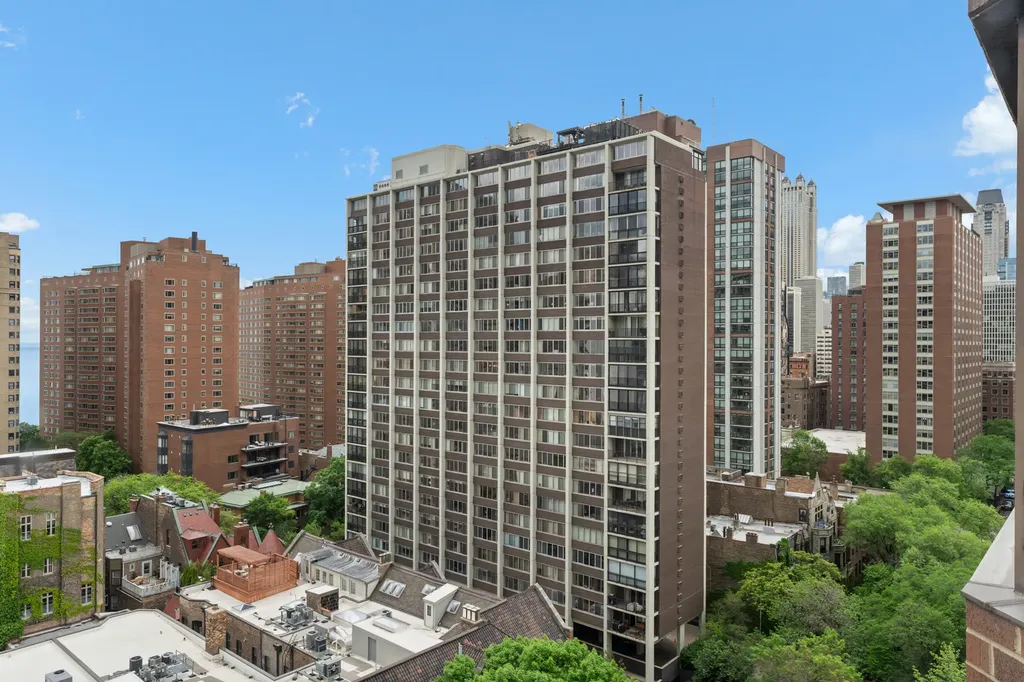 1410 North State Street Chicago IL 60610