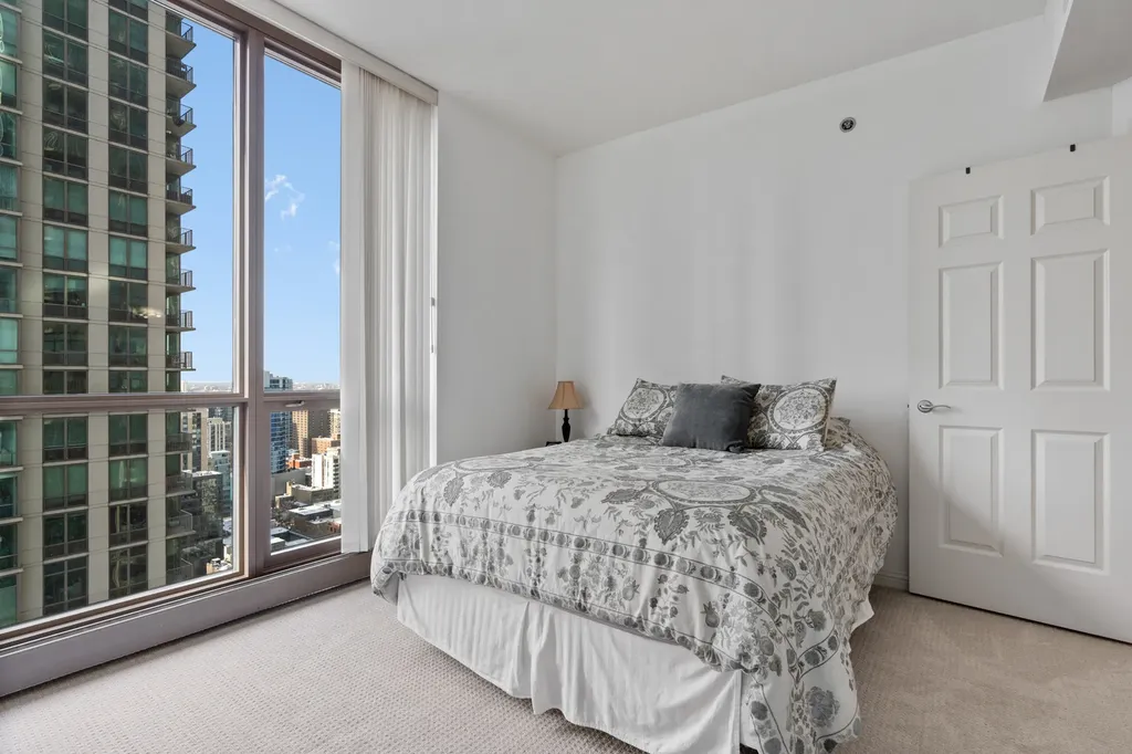 21 East Huron Street Chicago IL 60611