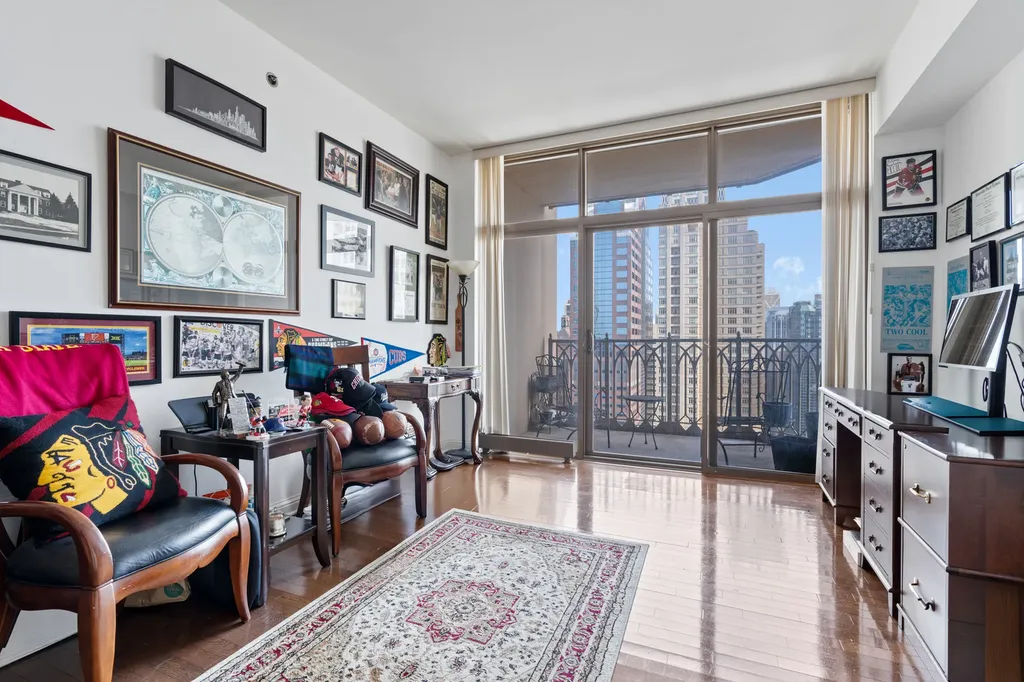 21 East Huron Street Chicago IL 60611
