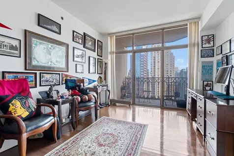 21 East Huron Street Chicago IL 60611