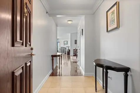 21 East Huron Street Chicago IL 60611