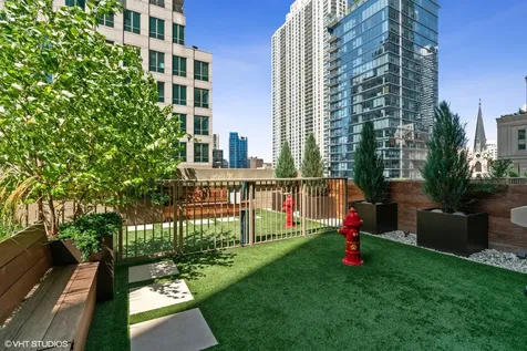 21 East Huron Street Chicago IL 60611