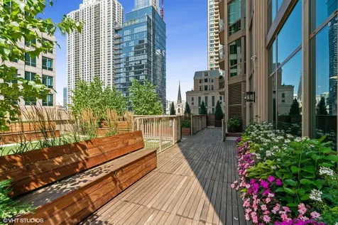 21 East Huron Street Chicago IL 60611