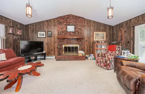 2405 South Washington Street Salem IL 62881